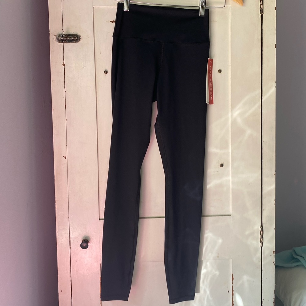 NWT Good American Performance Leggings